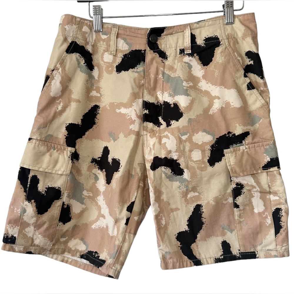 PAURA Men’s Tan Camo Spot Martinez Button Front Rip Stop Cargo Shorts- Size 32